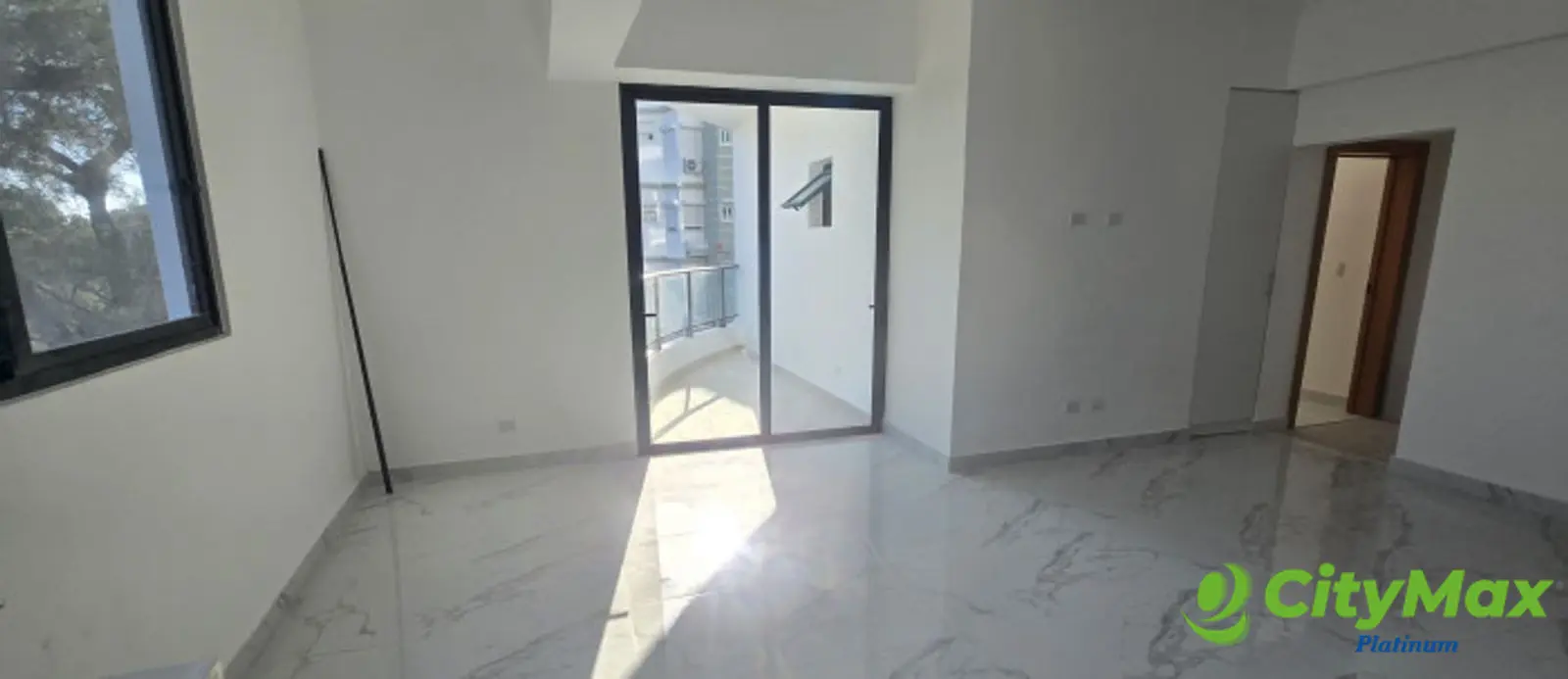  Apartamento en Venta en Los Cacicazgos, Santo Domingo. - foto 7