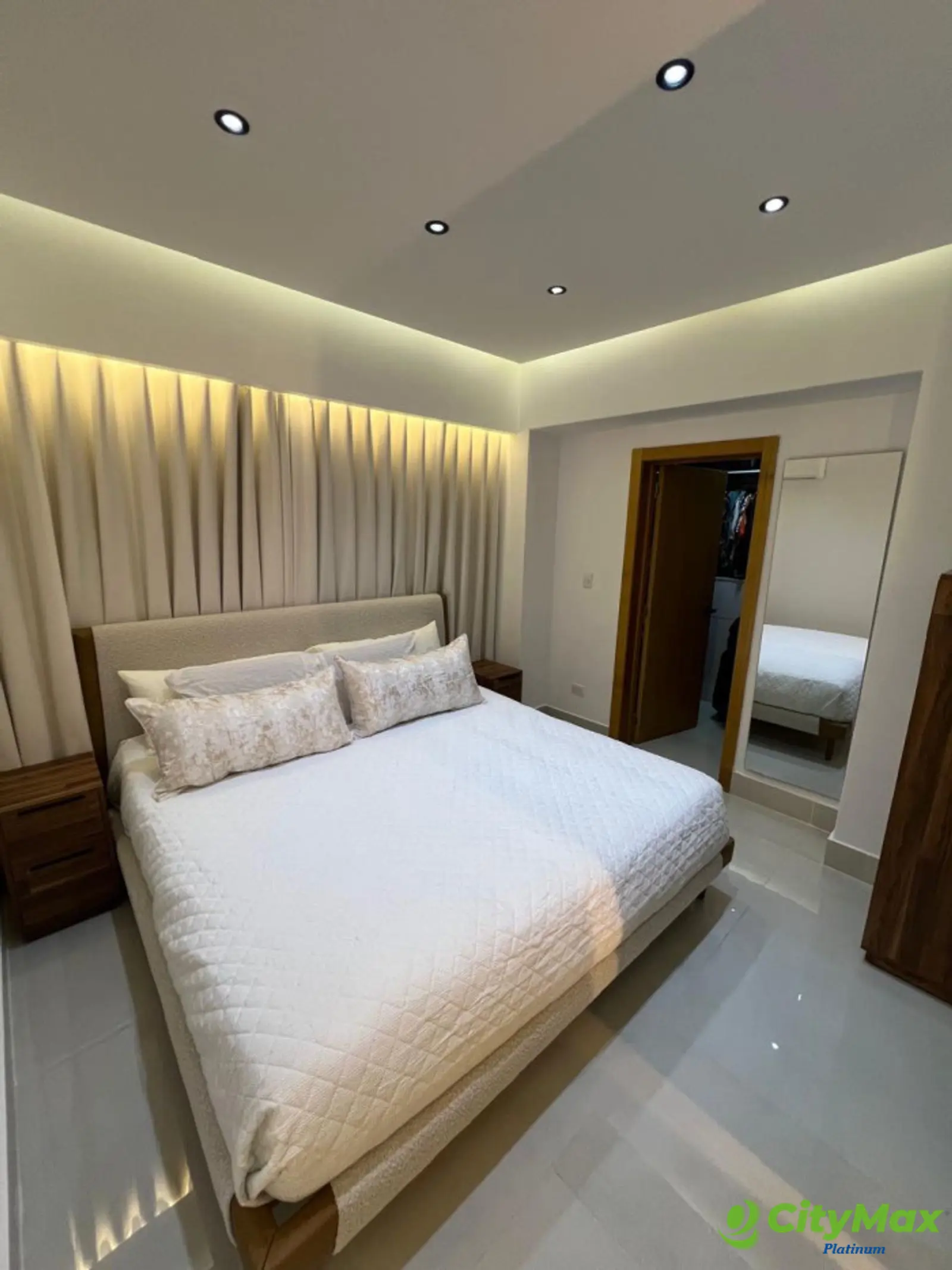 Apartamento Amueblado en Venta, La Esperilla  - foto 10