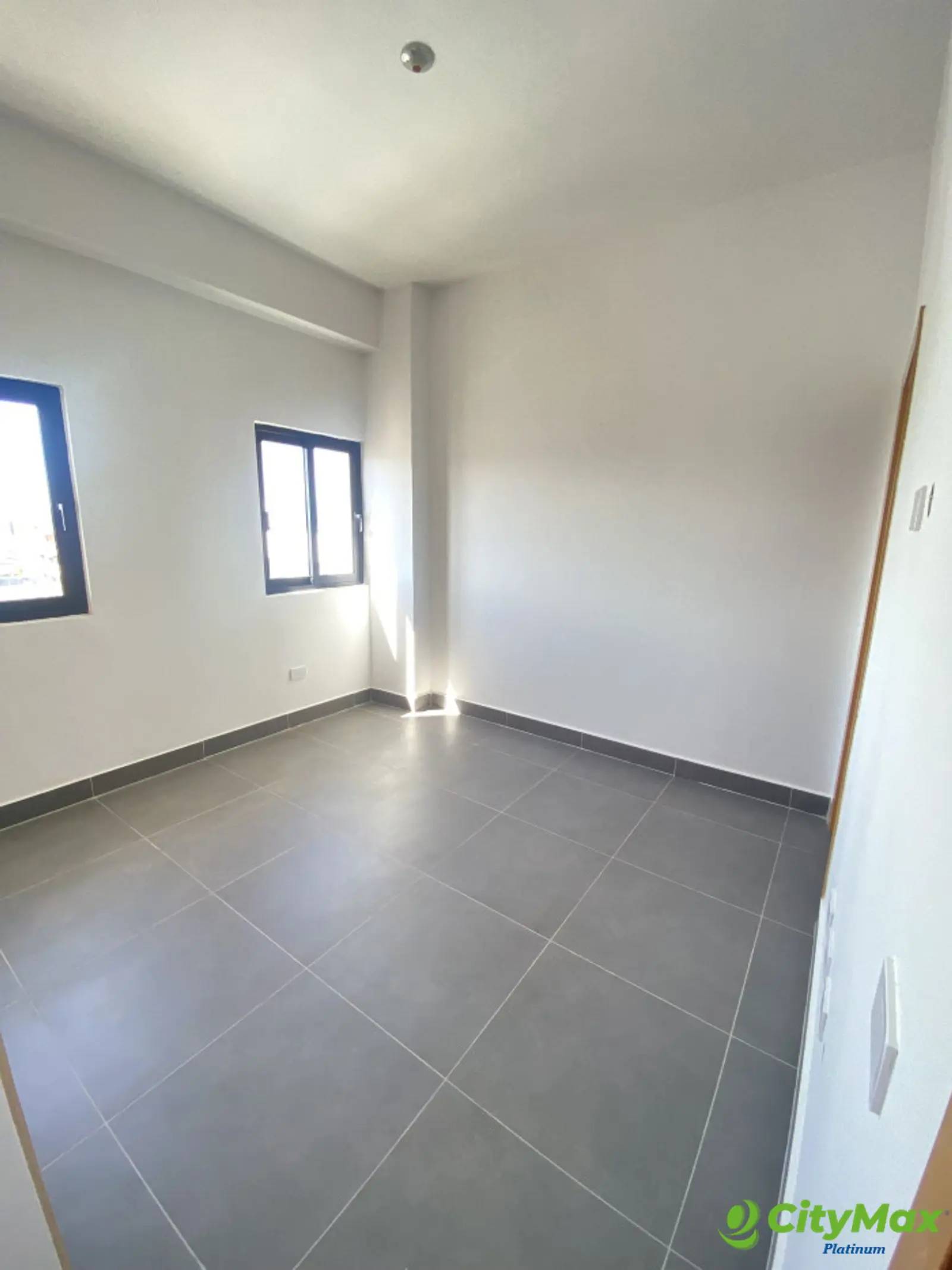 Apartamento en Alquiler de 2 Habitaciones Bella Vista - foto 8
