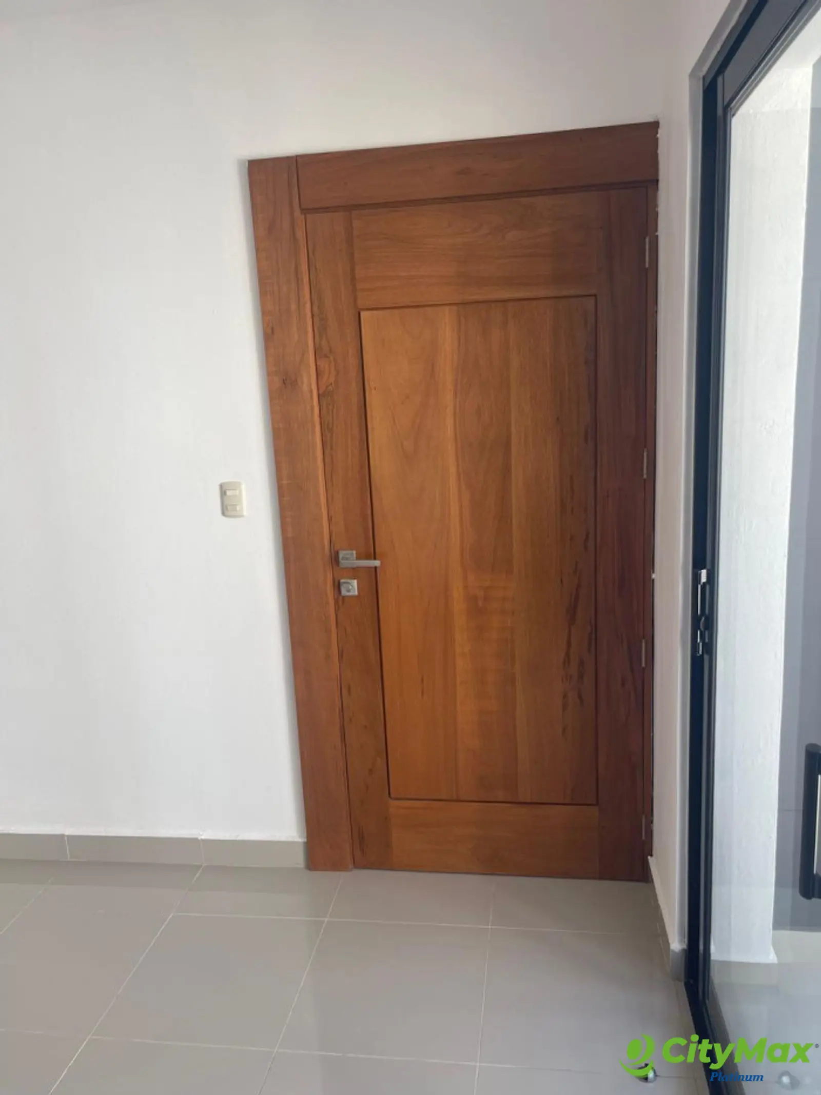 Venta de apartamento nuevo en los Alamos, Santiago - foto 8