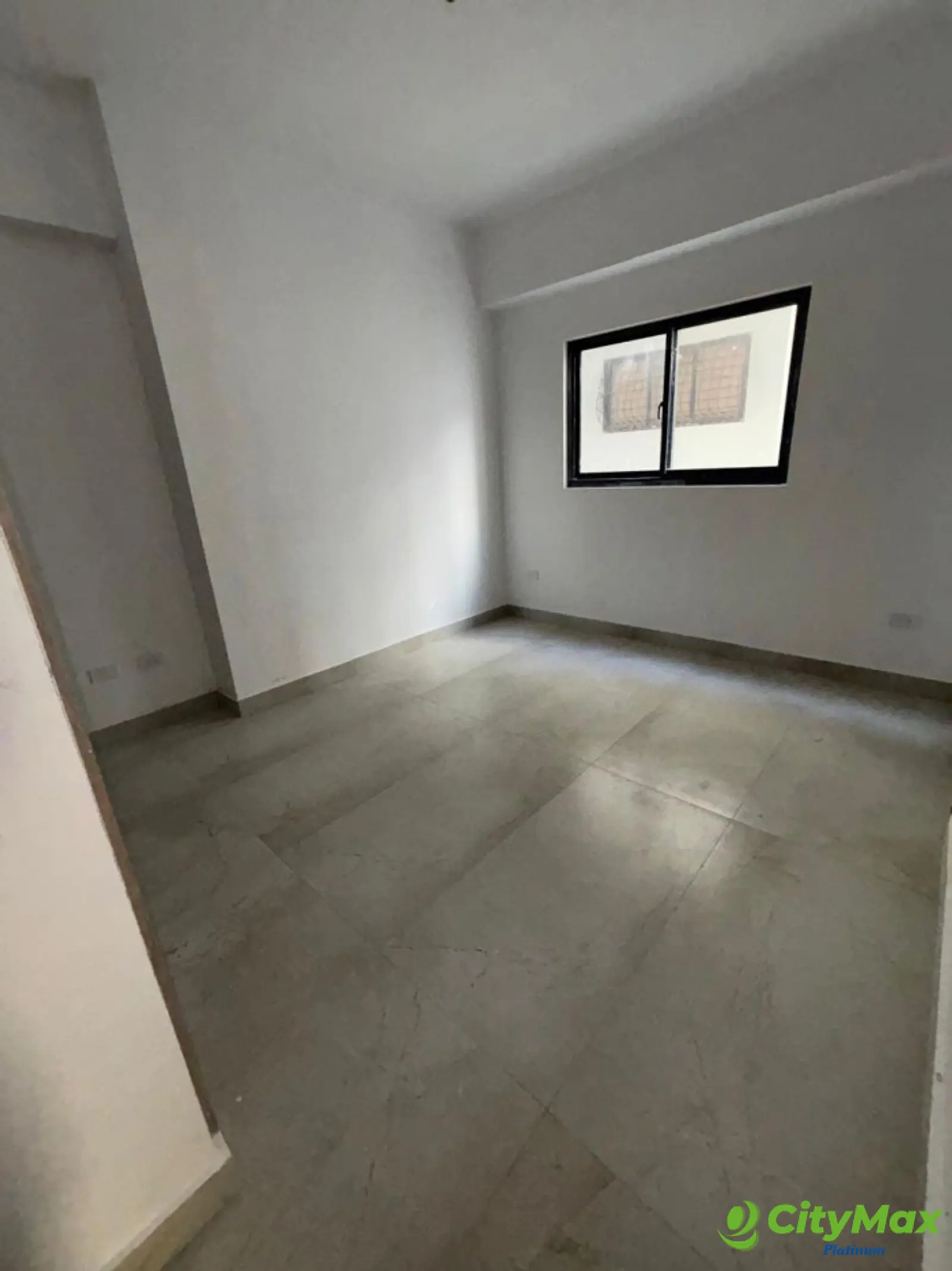 Renta apartamento en exclusivo sector Evaristo Morales - foto 9