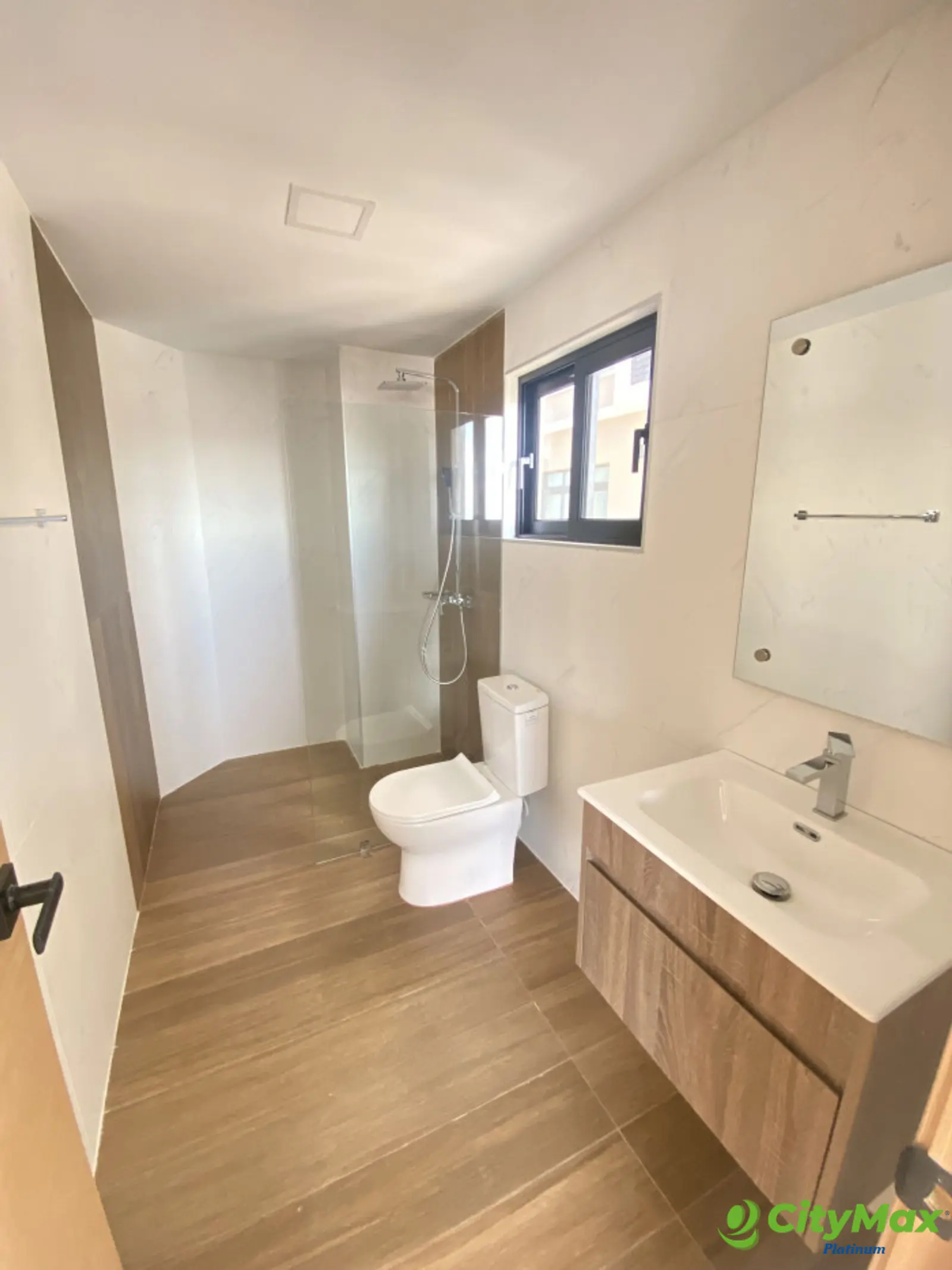 Apartamento en Alquiler de 2 Habitaciones Bella Vista - foto 12