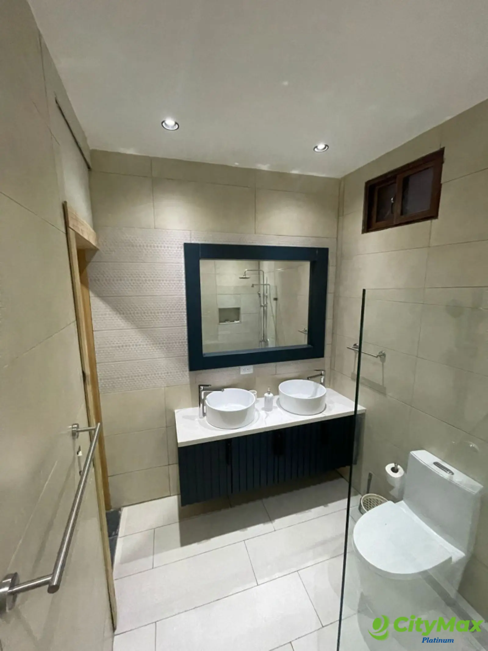 Venta de Expectacular Villa, La Colonia San Cristobal - foto 21
