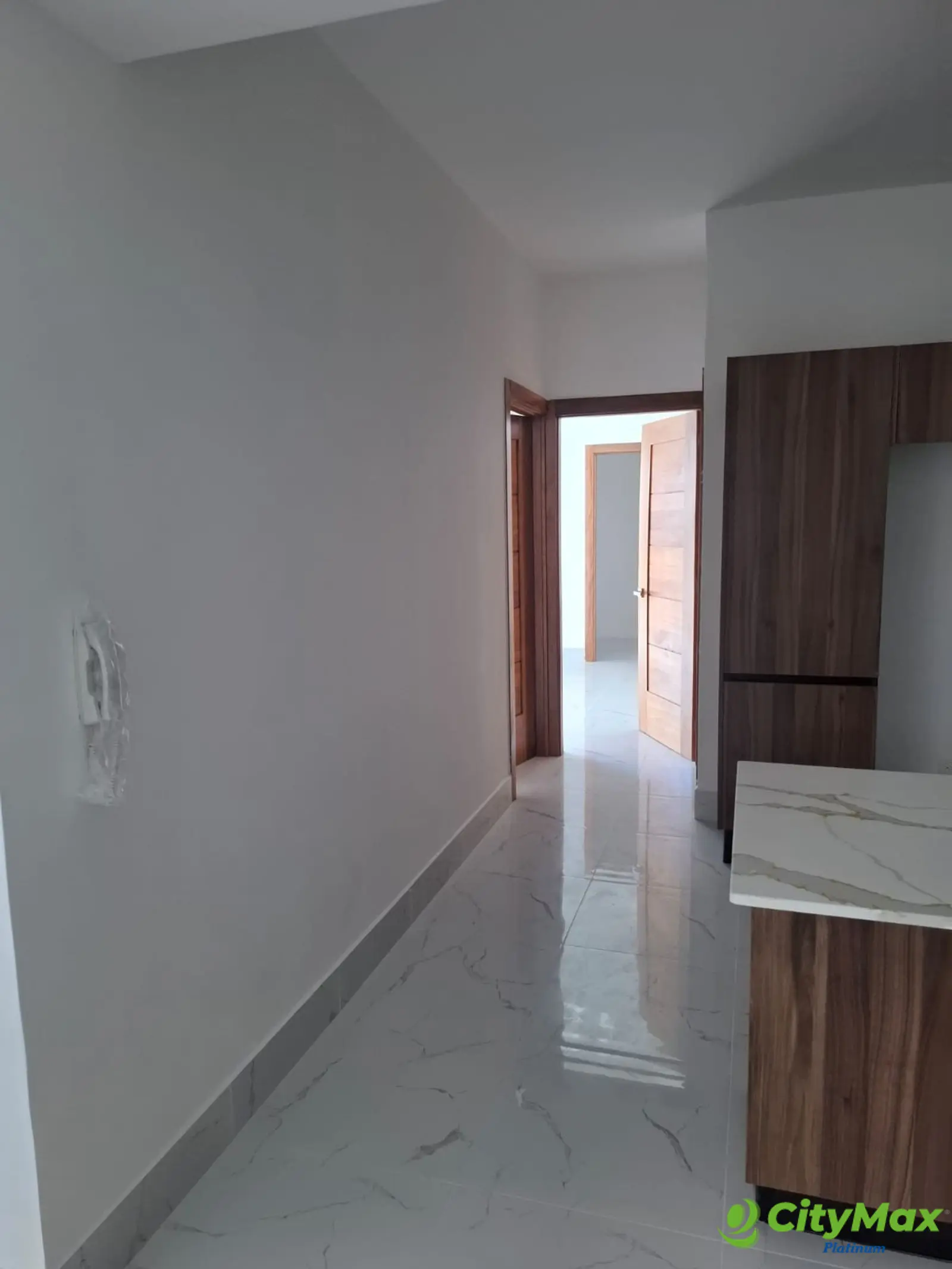 Apartamento en renta en Bella Vista, Santo Domingo - foto 2