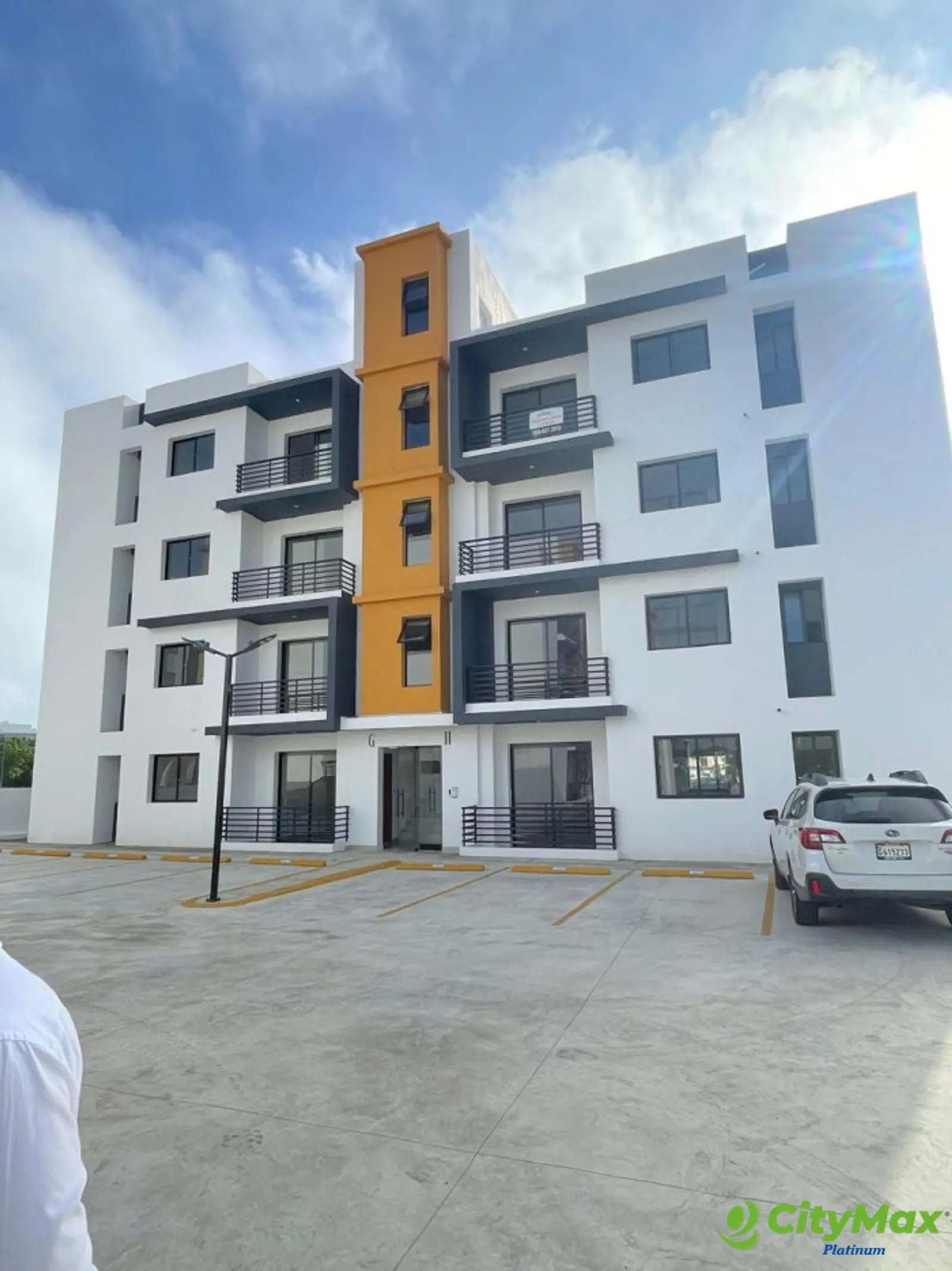 Venta de apartamento nuevo en los Alamos, Santiago - foto 2