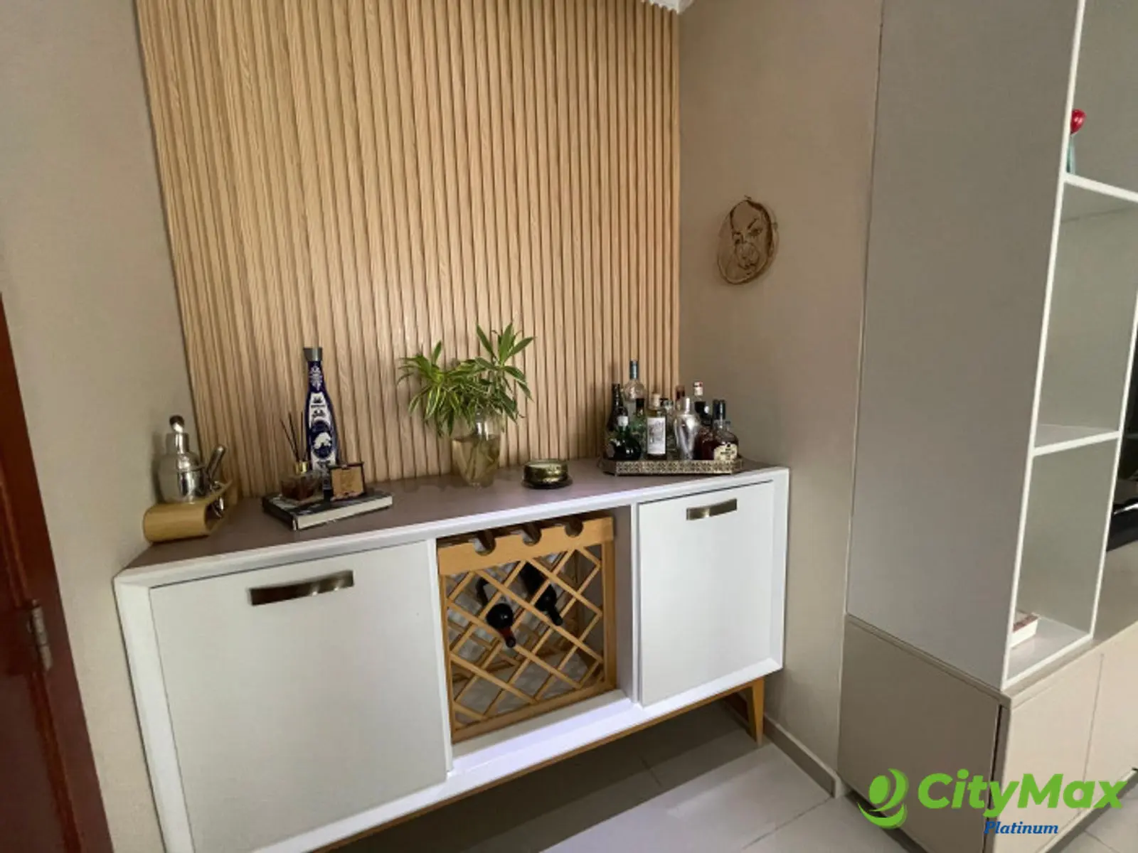 Apartamento Amueblado en Renta, en Evaristo Morales - foto 6