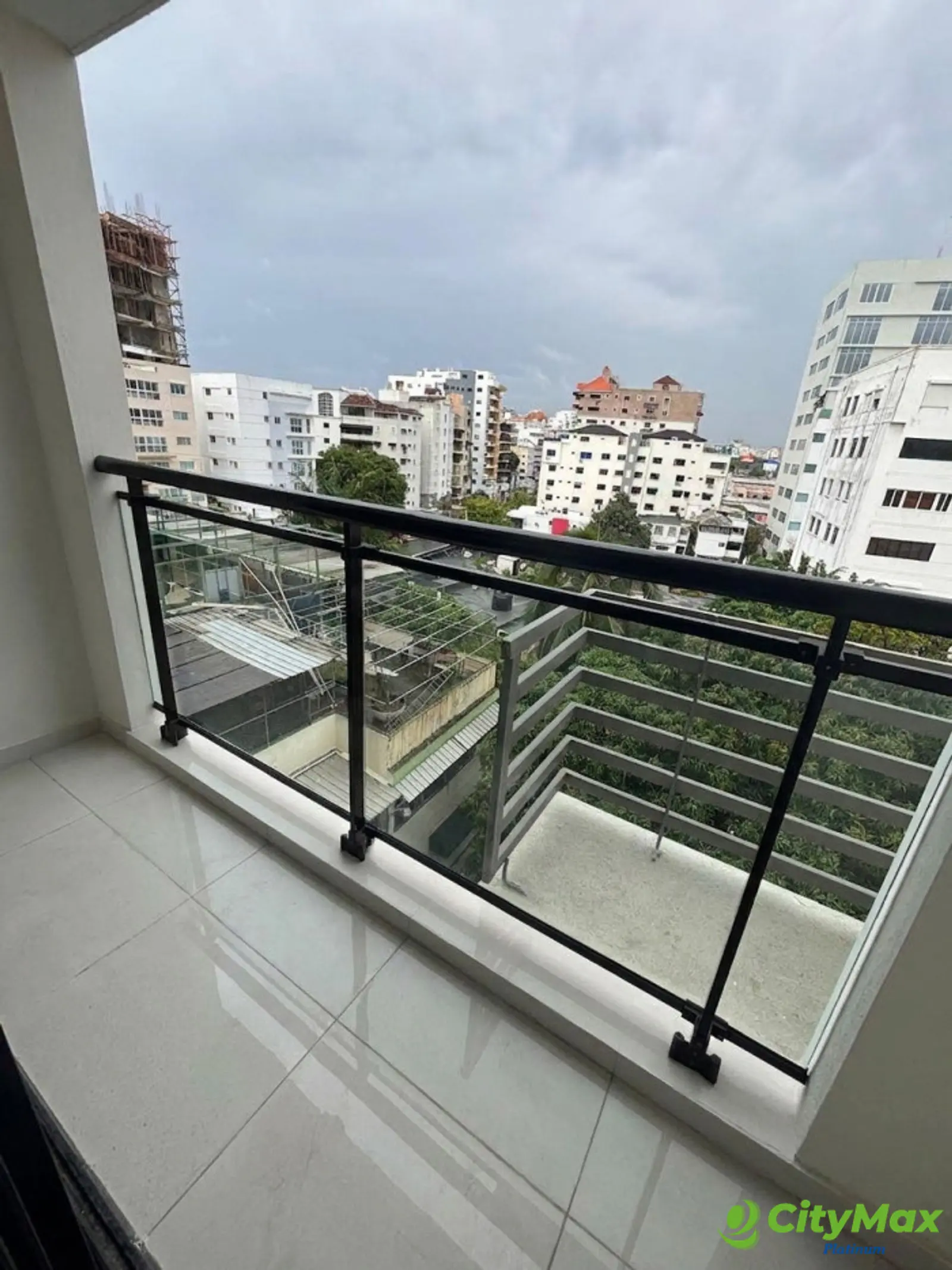Apartamento en alquiler nuevo en Evaristo Morales - foto 8