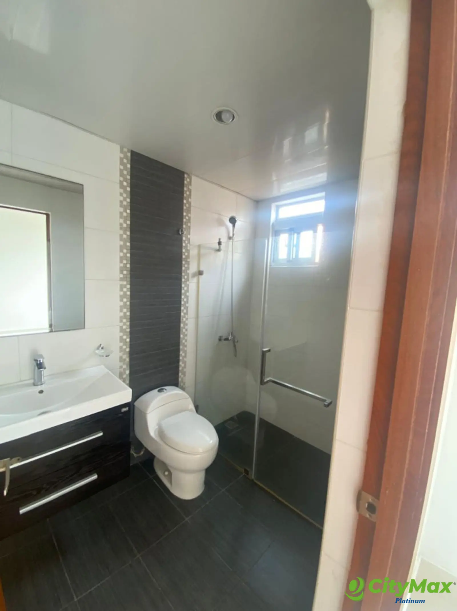 Alquiler de amplio Apartamento en Bella Vista - foto 9