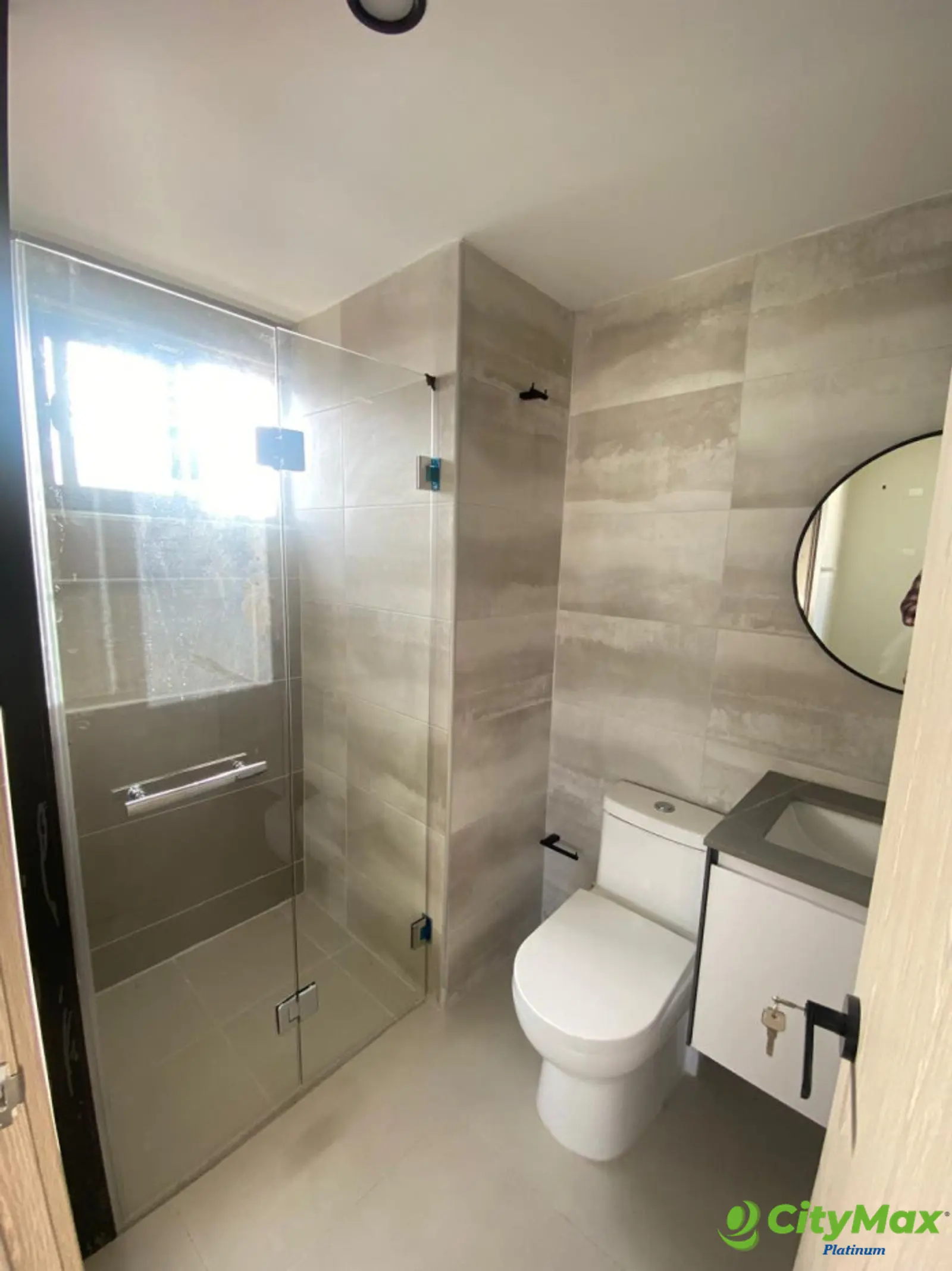 Venta de apartamento en Evaristo Morales Santo Domingo - foto 8