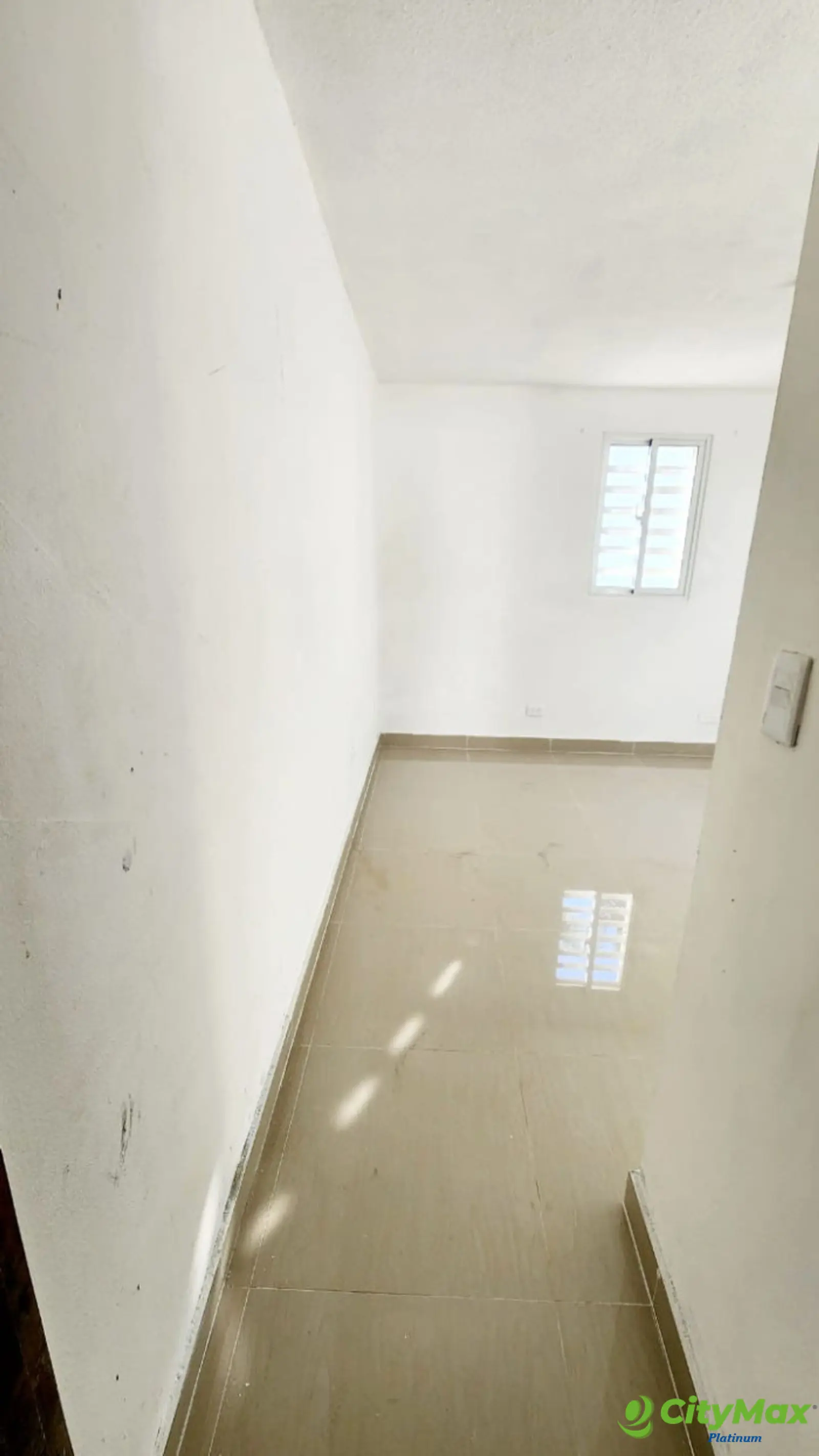 Renta de Casa Residencial o empresa en Av Independencia - foto 6