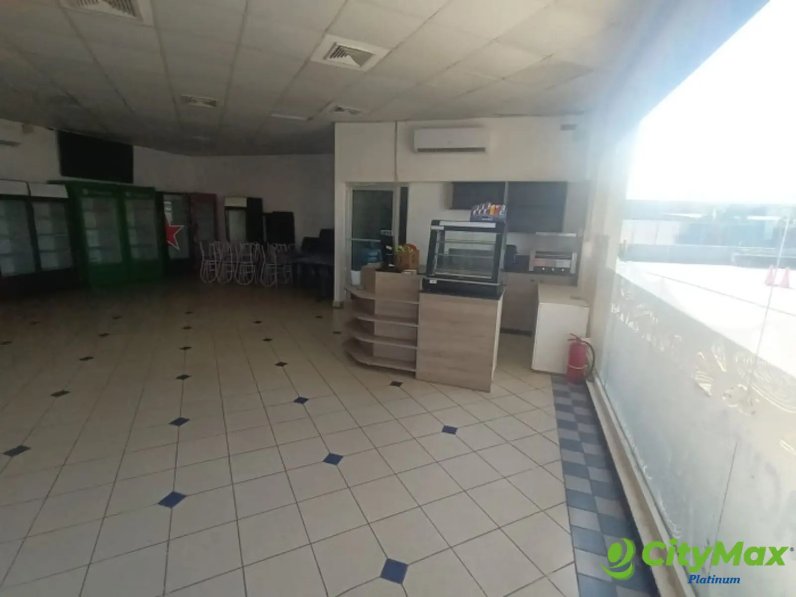 Renta de Local comercial en la Romana - foto 8