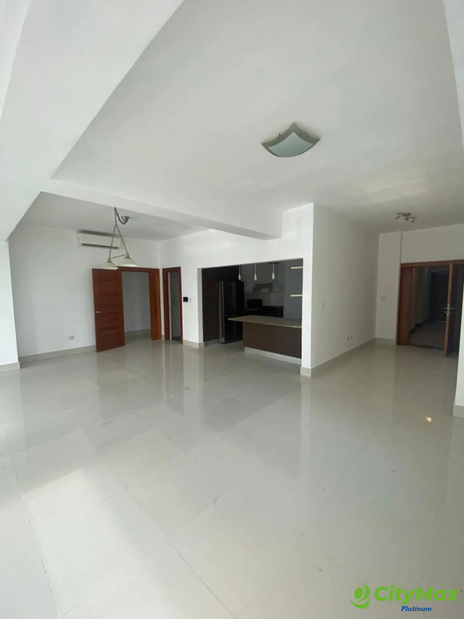 Alquiler de amplio Apartamento en Bella Vista - foto 5
