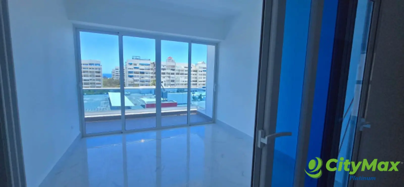 En Venta Apartamento en Bella Vista, Santo Domingo - foto 6