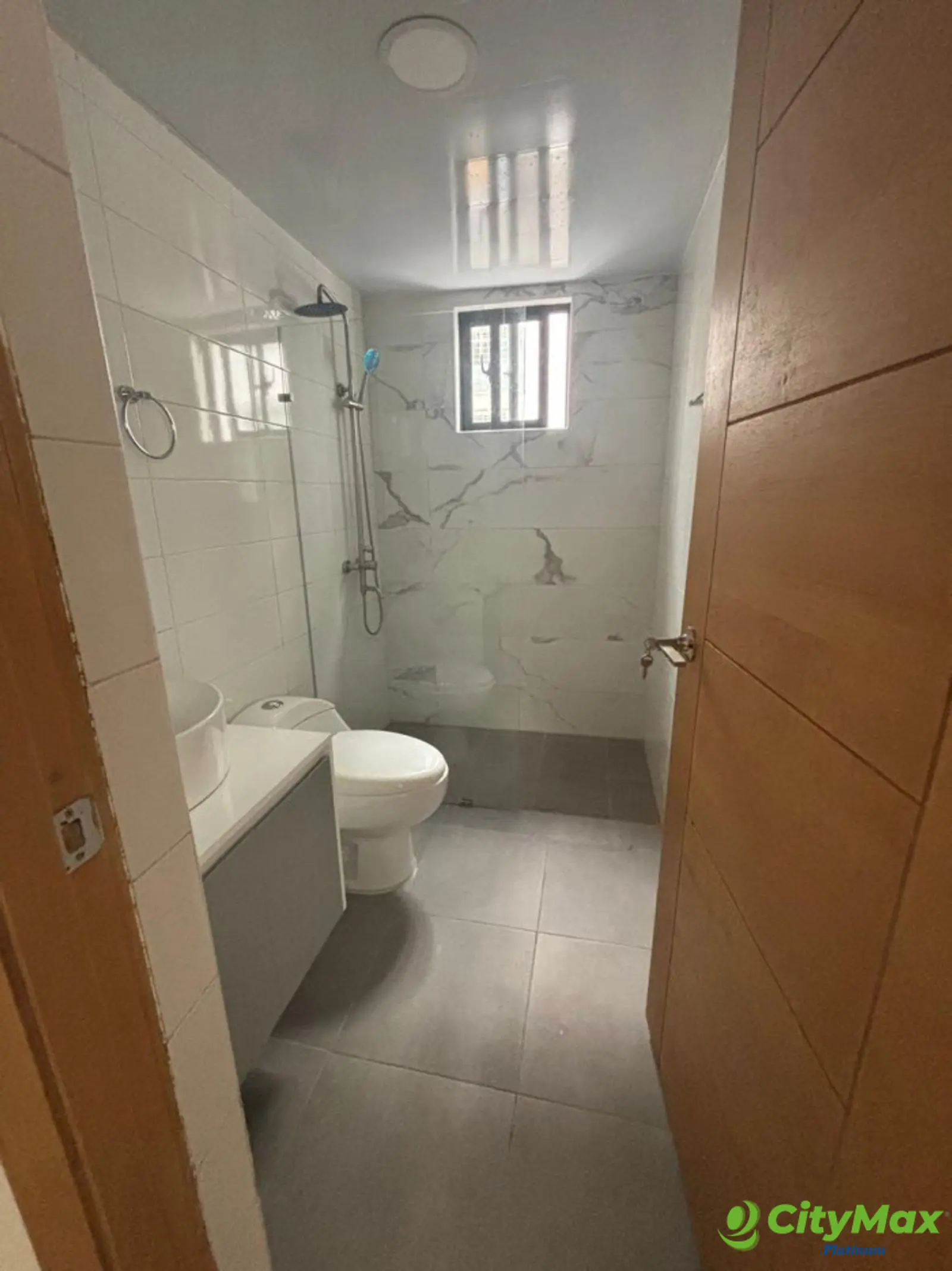 Apartamento en Venta en Evaristo Morales Santo Domingo - foto 7