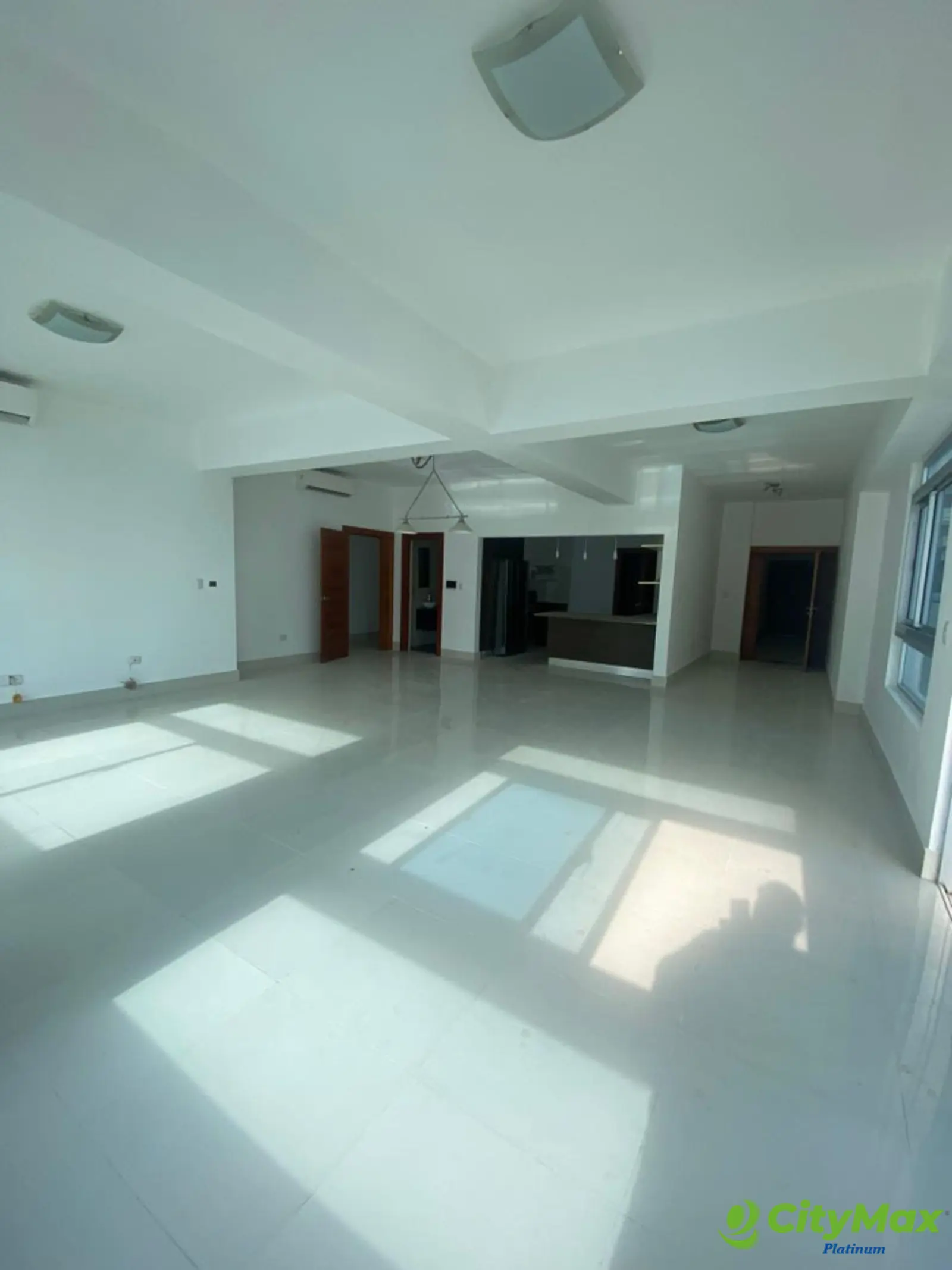 Alquiler de amplio Apartamento en Bella Vista - foto 3