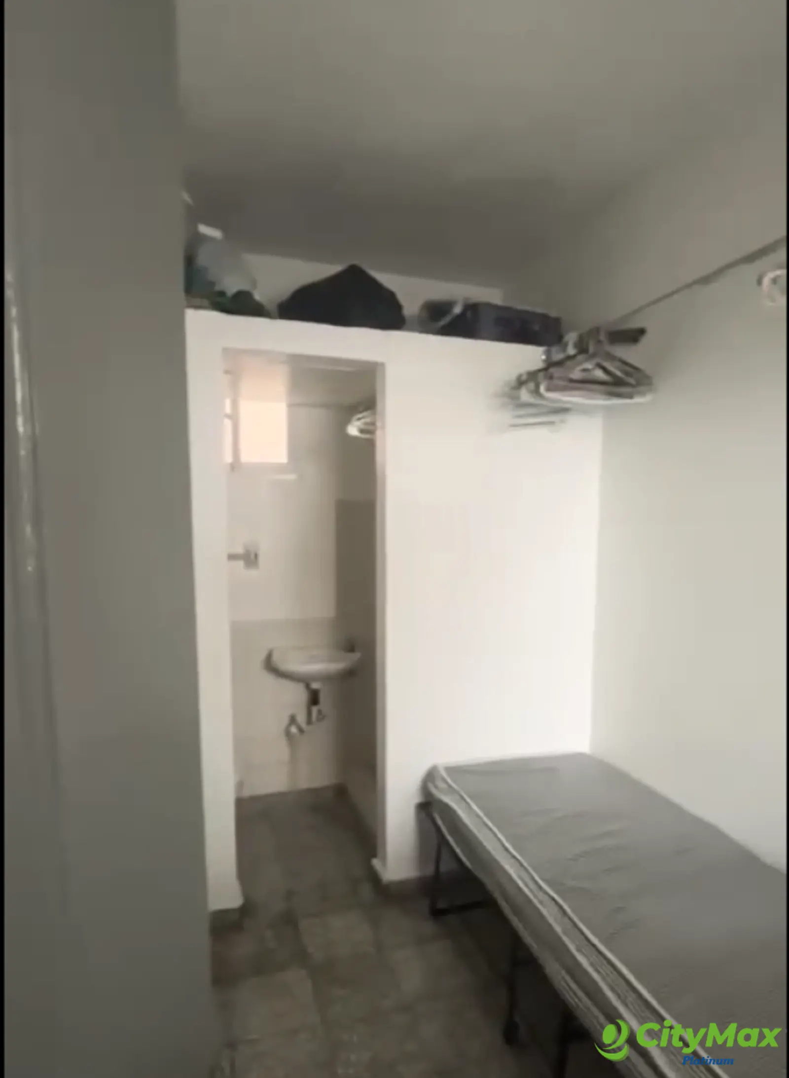 Alquiler de Apartamento Amueblado, en el Vergel - foto 8