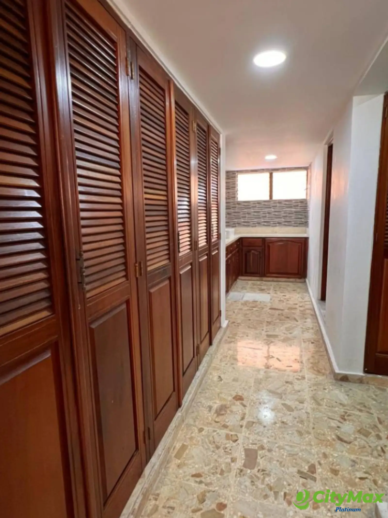 Alquiler de Penthouse clásico Ensanche Paraiso - foto 9
