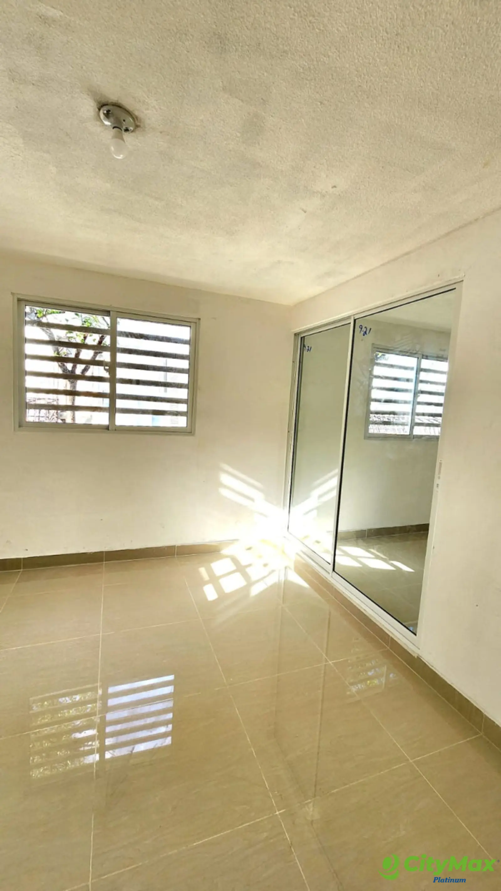 Renta de Casa Residencial o empresa en Av Independencia - foto 7
