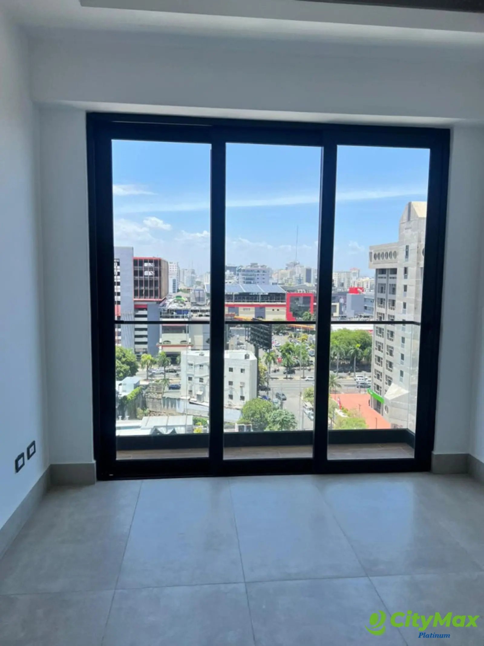 En venta de acogedor apartamento en Evaristo Morales - foto 14