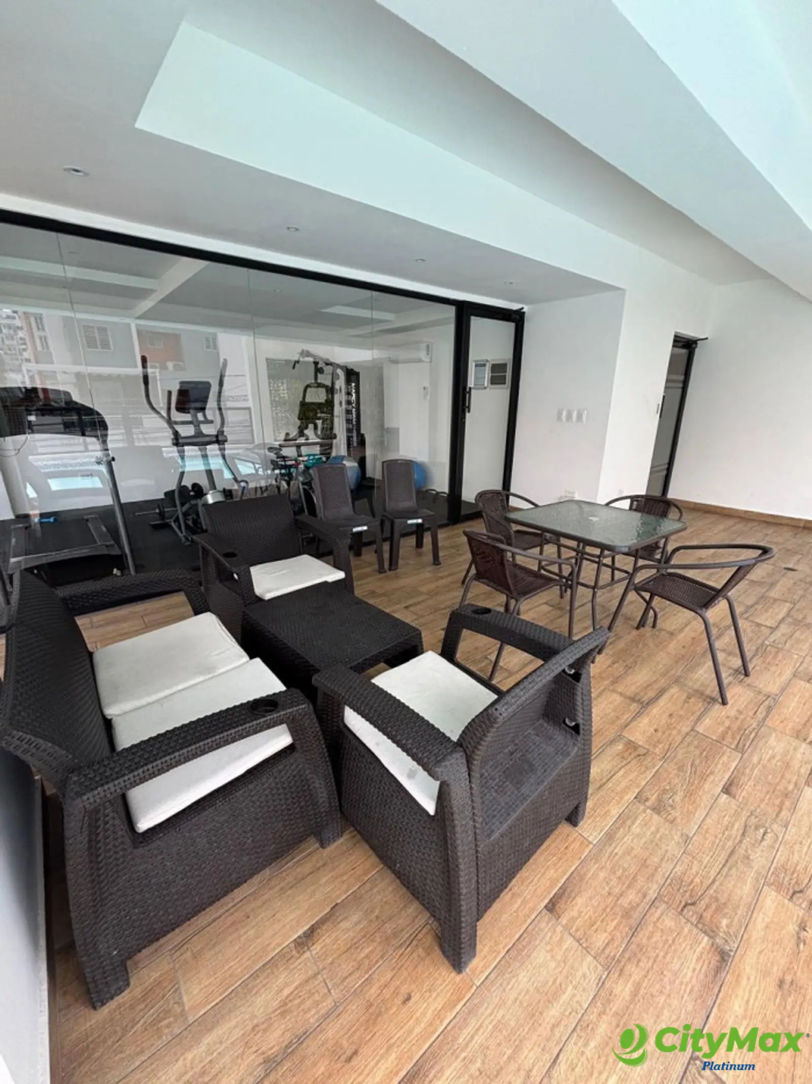 Apartamento en Venta en Evaristo Morales Santo Domingo - foto 15