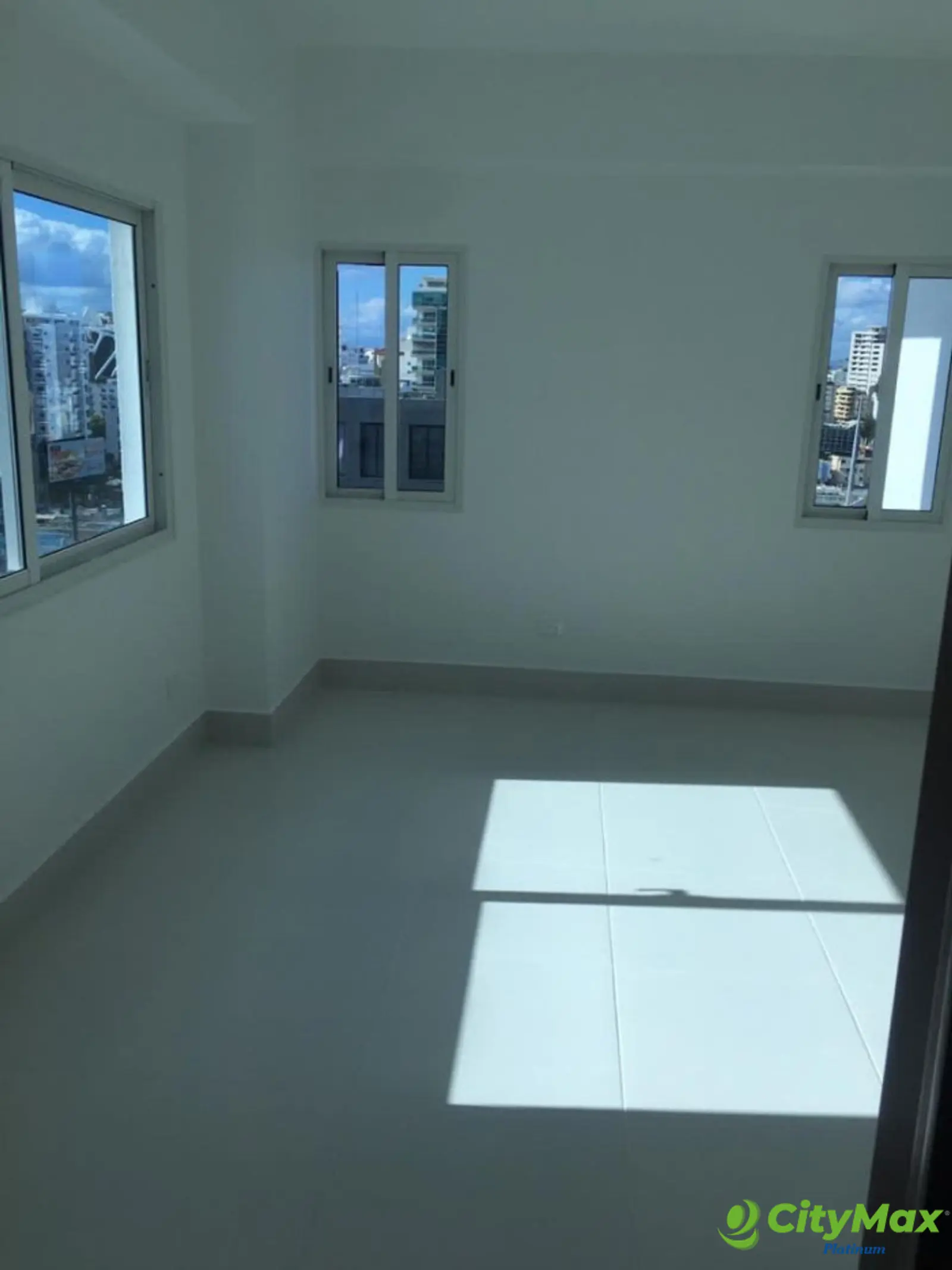 Apartamento de 3 habitaciones en venta en el Vergel - foto 12