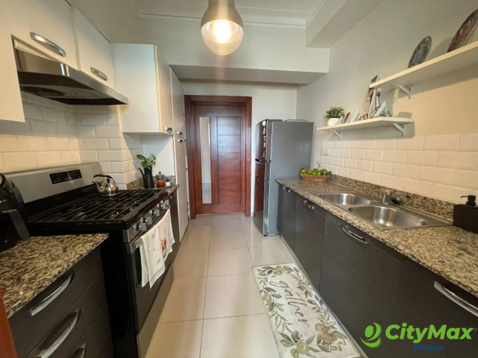 Apartamento Amueblado en Renta, en Evaristo Morales - foto 10