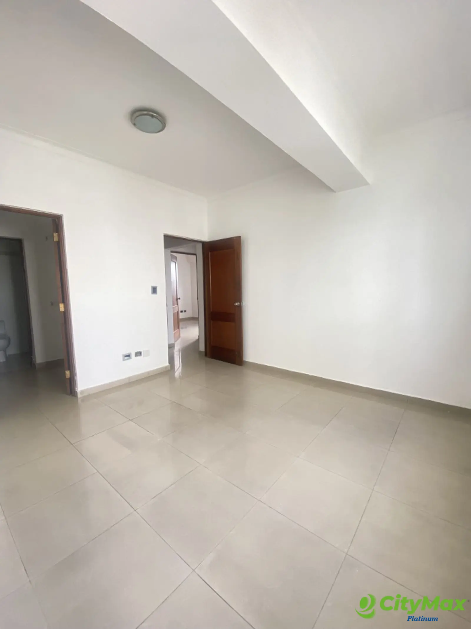 Apartamento en Venta, 3 habitaciones  Evaristo Morales. - foto 6