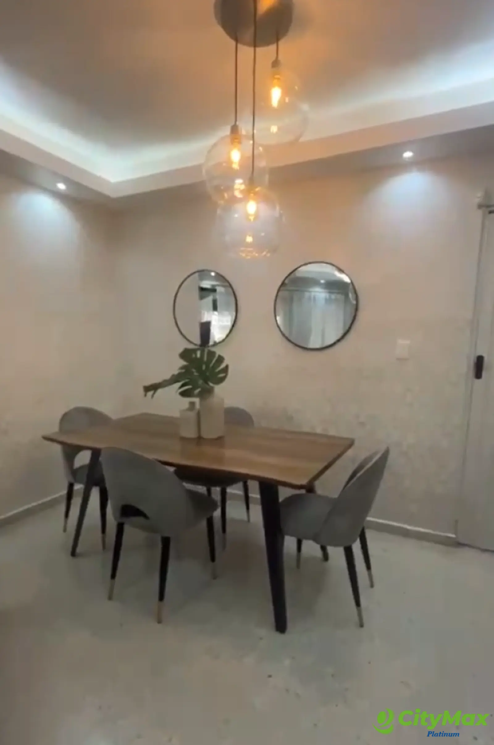 Alquiler de Apartamento Amueblado, en el Vergel - foto 3
