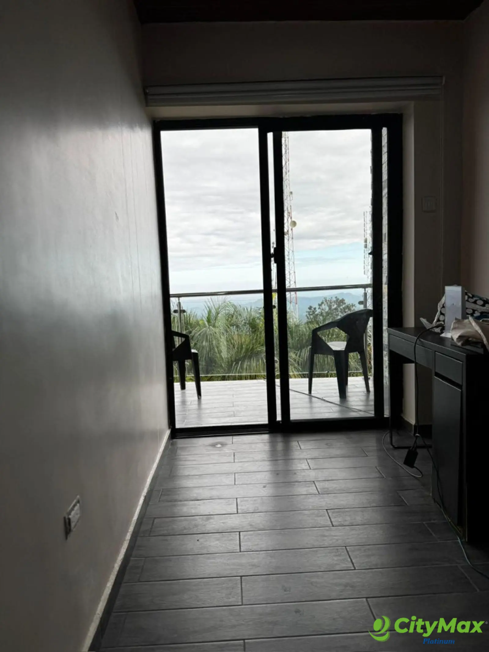 Venta de Expectacular Villa, La Colonia San Cristobal - foto 18